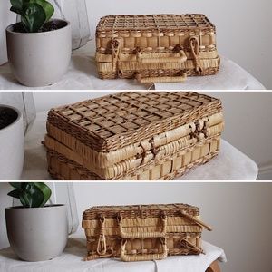 SOLD// 🎉HP🎉 Vintage Boho Wicker/Rattan Bag/Bin